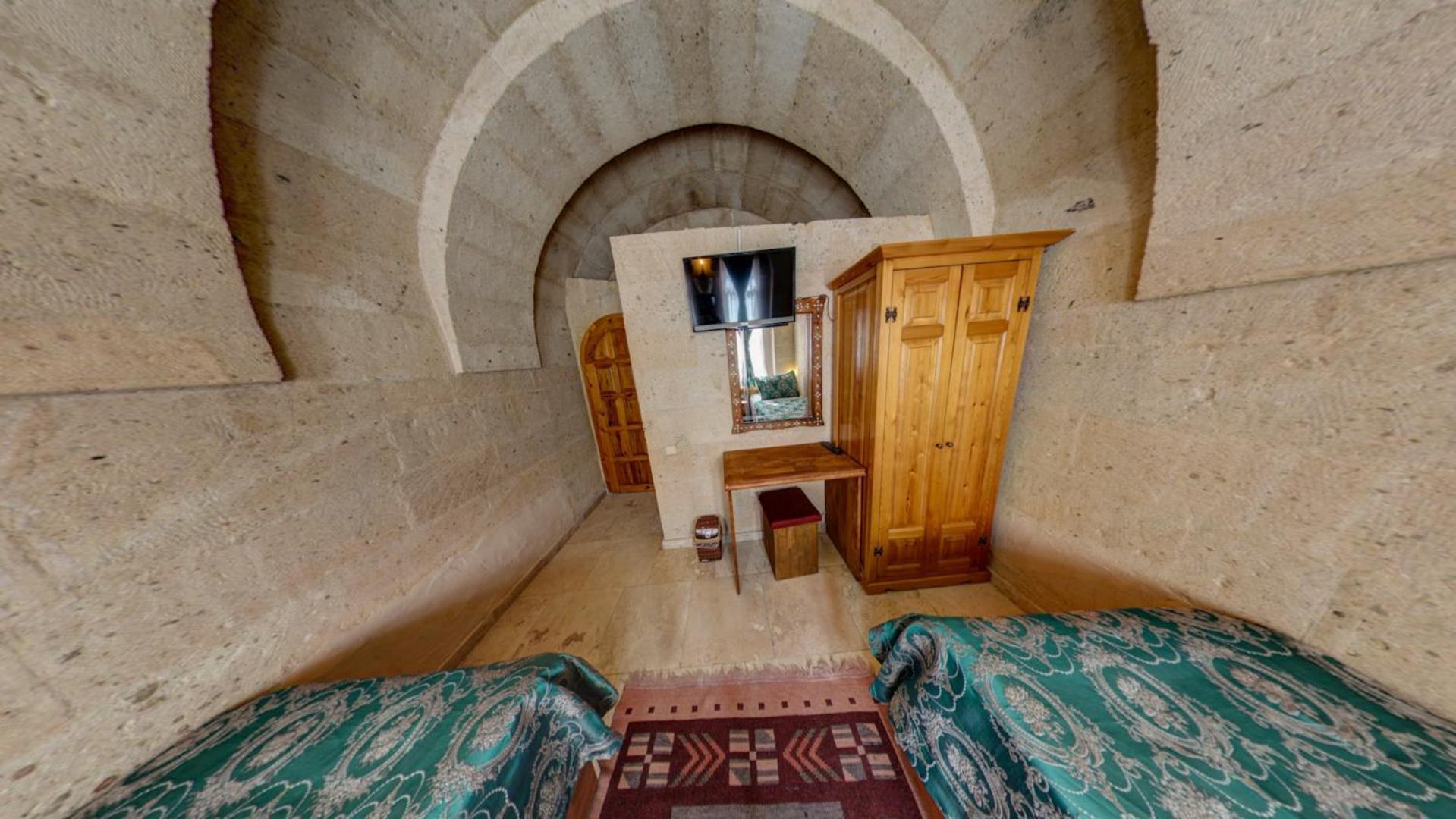 Walnut House Гостевой дом 2*